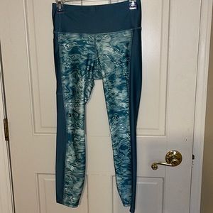 Ladies Under Armor legging’s